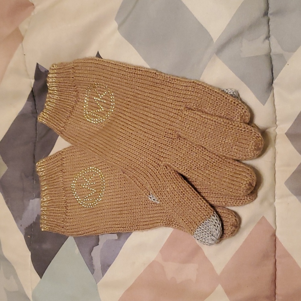 NWOT Michael Kors Tan Gloves